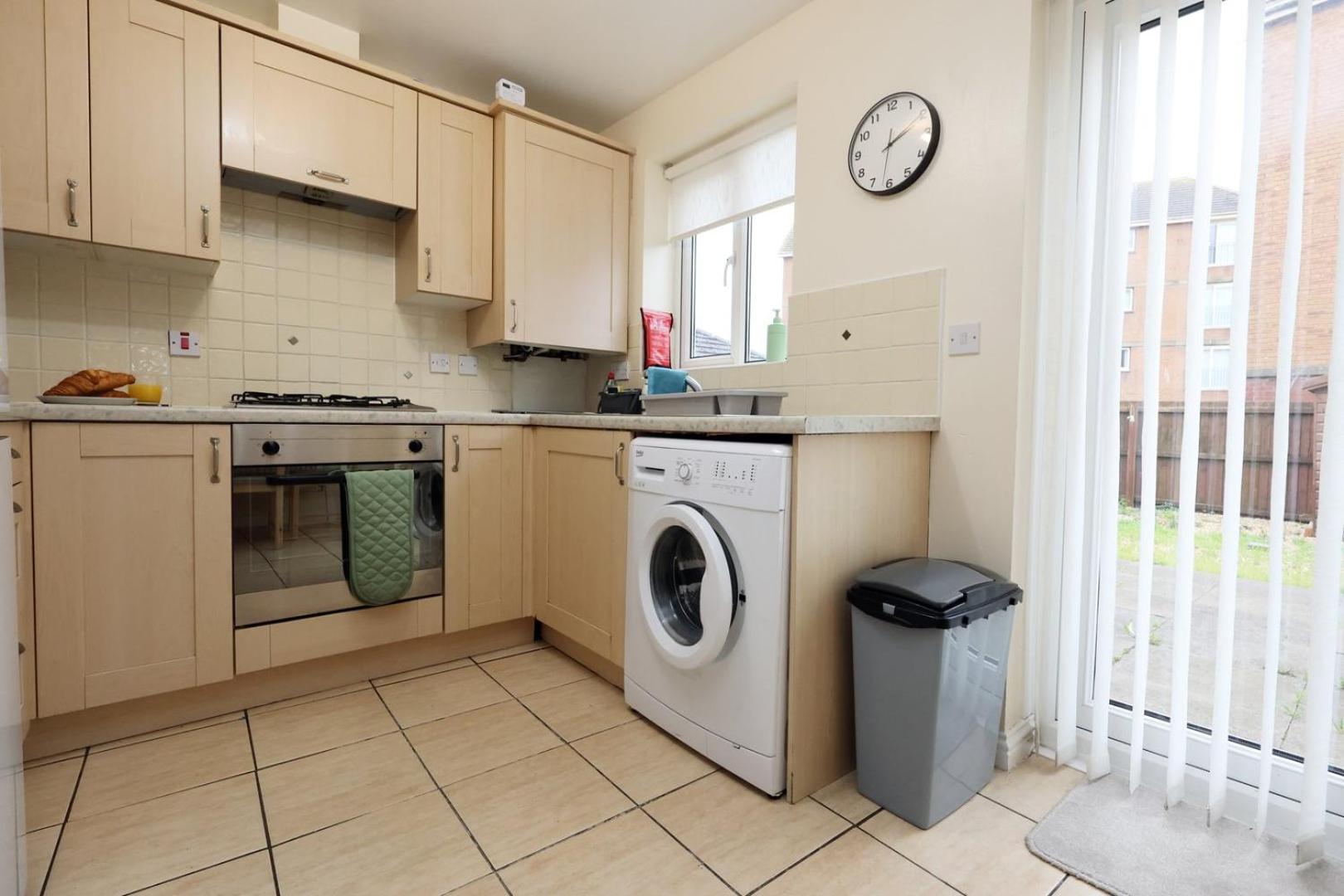 Relaxing 2-Bed Coastal Escape In Port Talbot Leilighet Eksteriør bilde