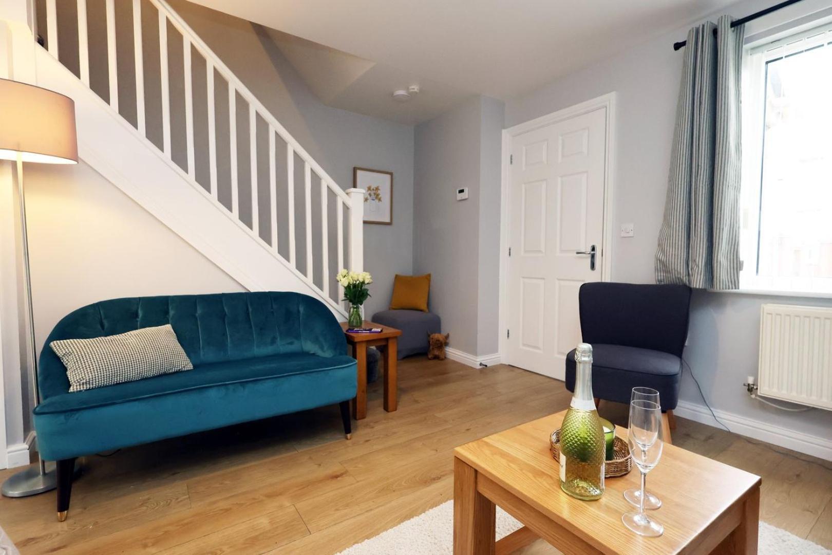 Relaxing 2-Bed Coastal Escape In Port Talbot Leilighet Eksteriør bilde